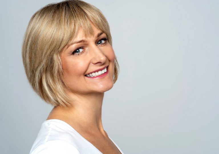 Короткие стрижки 2026 по типу волос